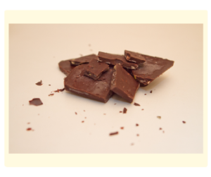 הכנת שוקולד טבעוני בסדנת בישול בריא